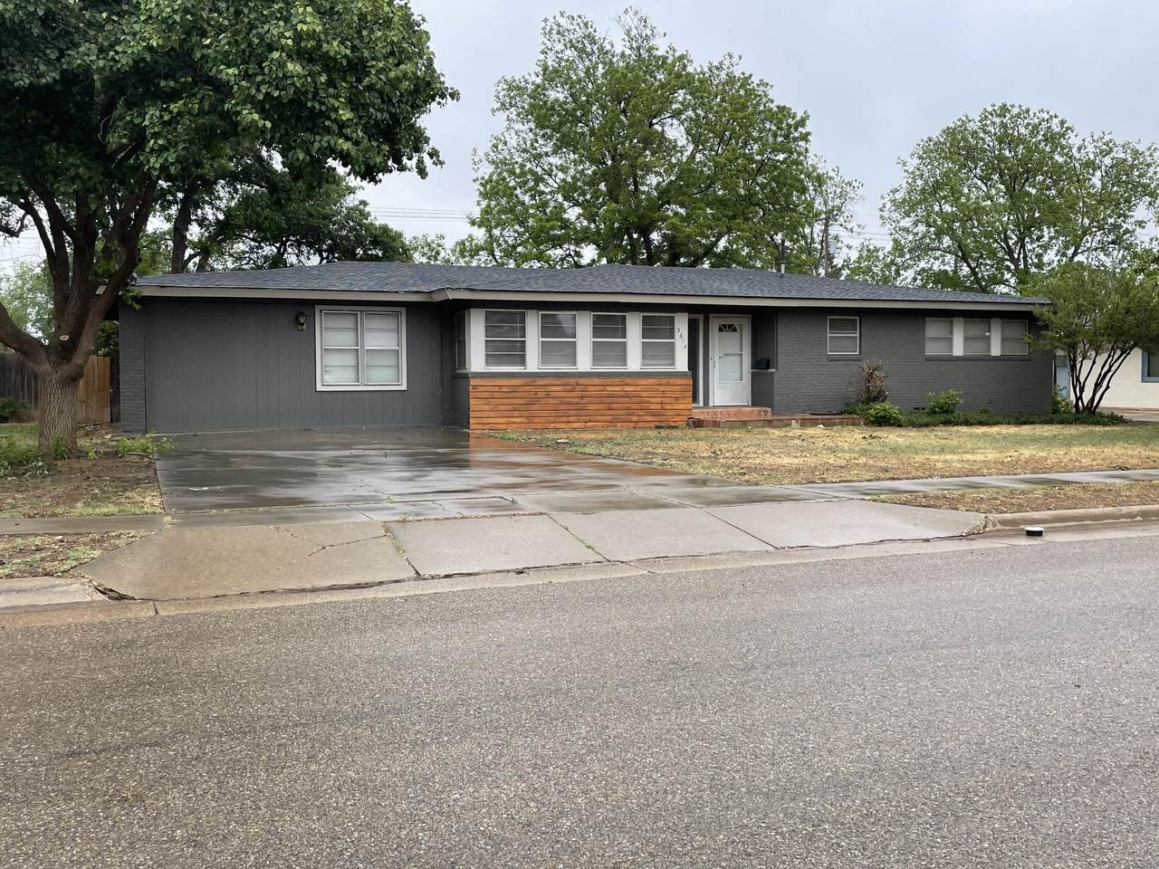 3614 28th Street - Photo 1
