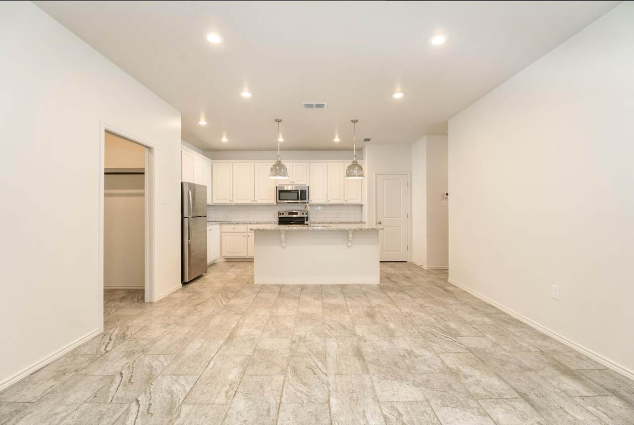 11623 Evanston Avenue - Photo 1