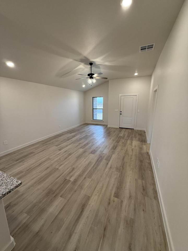 https://bt-photos.global.ssl.fastly.net/lubbock/1280_boomver_1_20260323223043277482000000-2.jpg