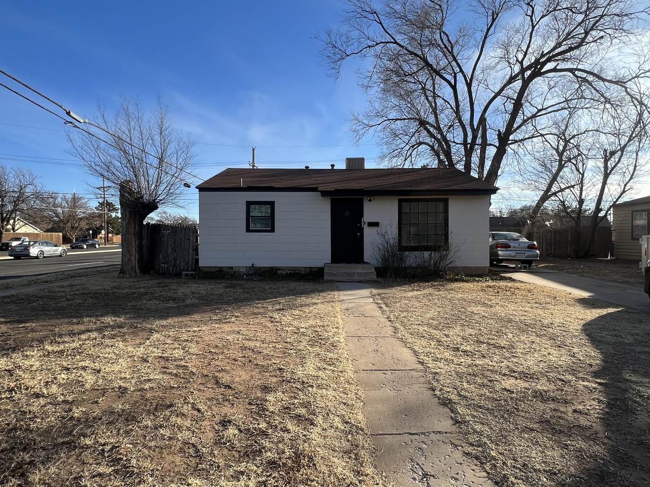 3403 31st Street - Photo 1