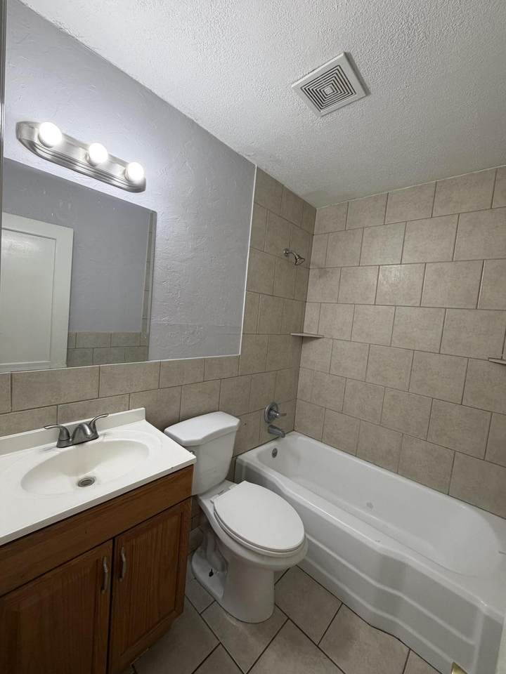 https://bt-photos.global.ssl.fastly.net/lubbock/1280_boomver_1_20260325135126473402000000-2.jpg