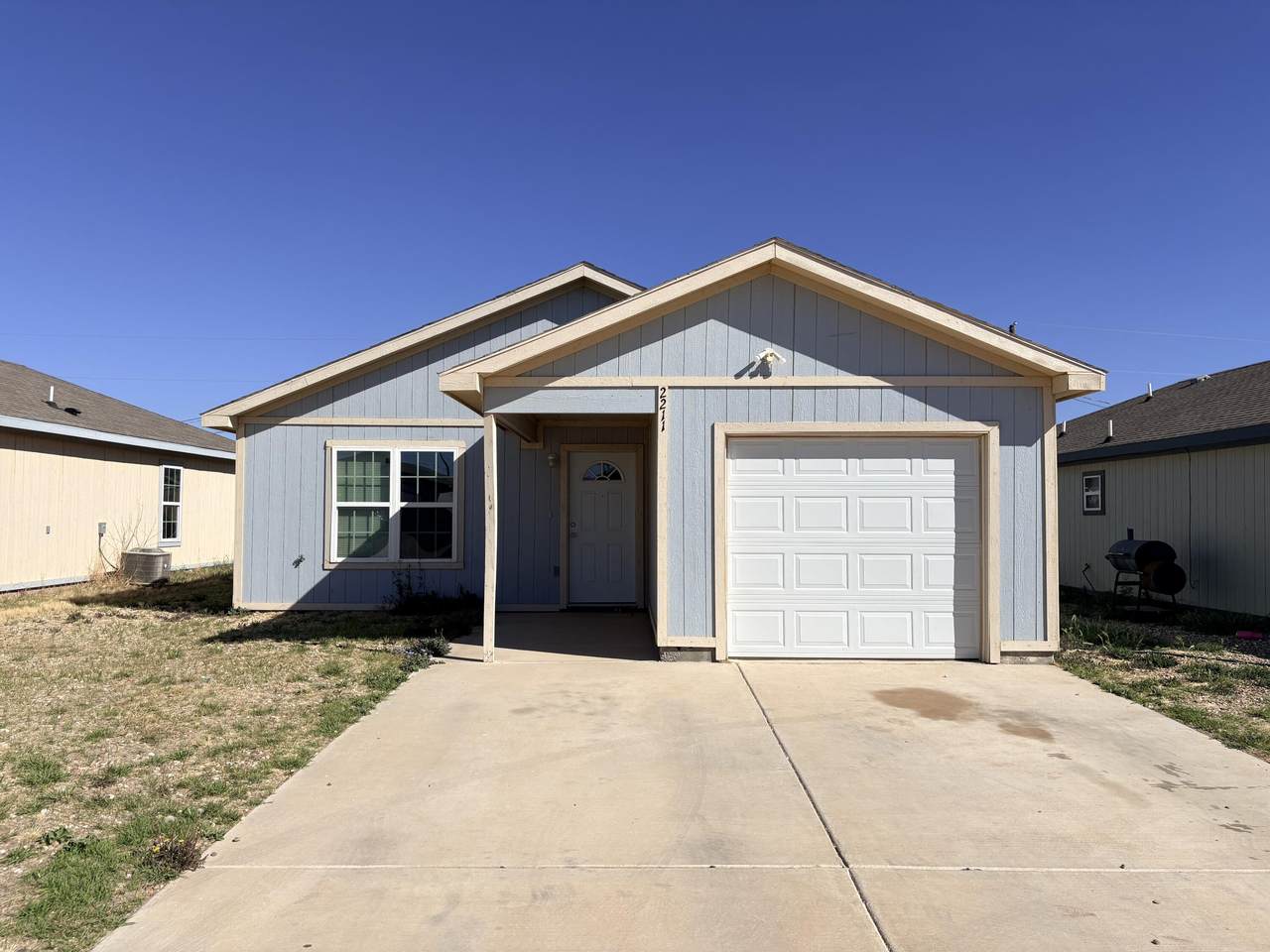 2211 Main Street - Photo 1
