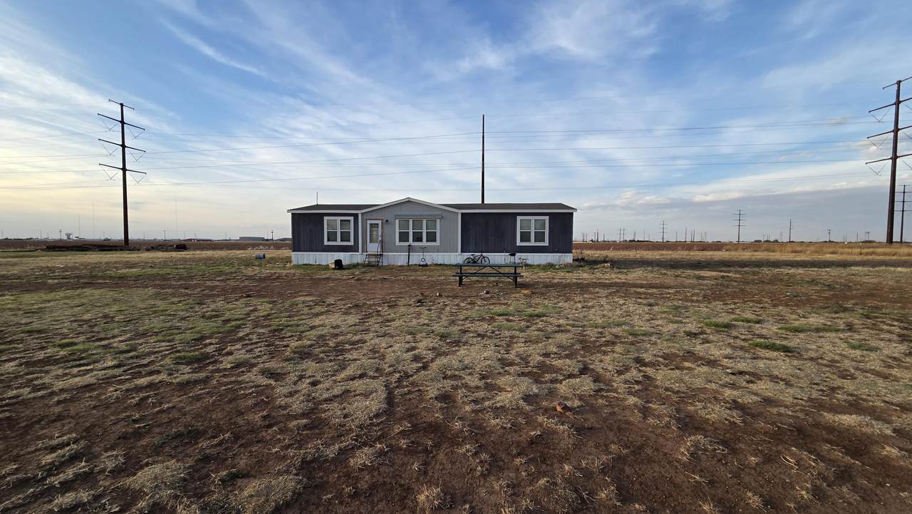 605 Private Road 7240 - Photo 1