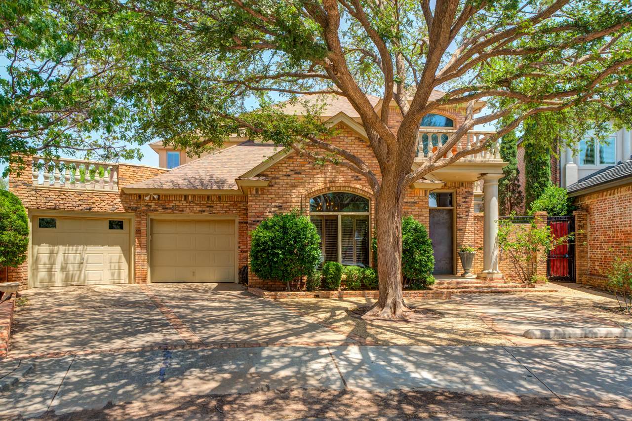 8901 York Place - Photo 1