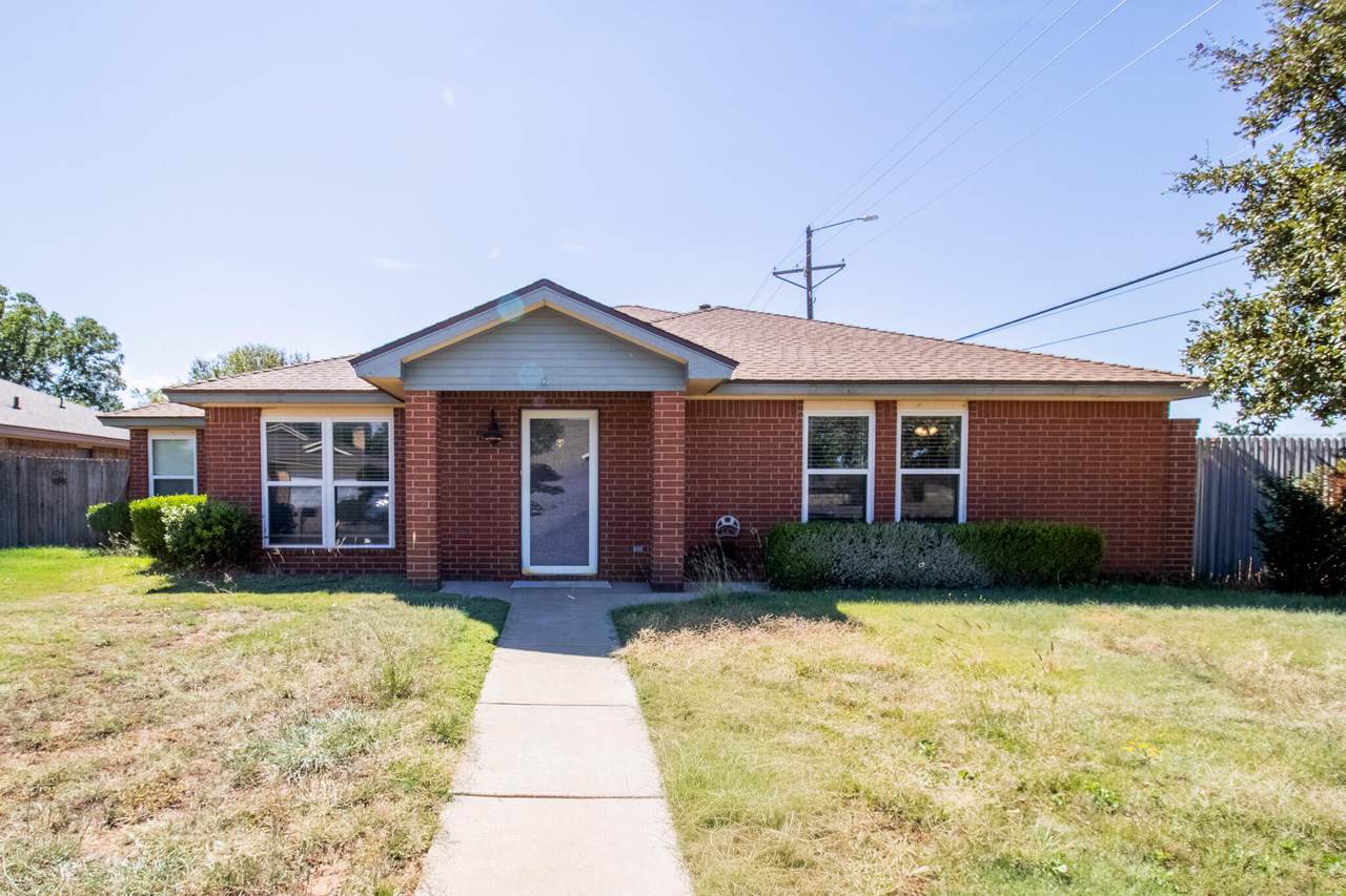 5731 95th Street - Photo 1