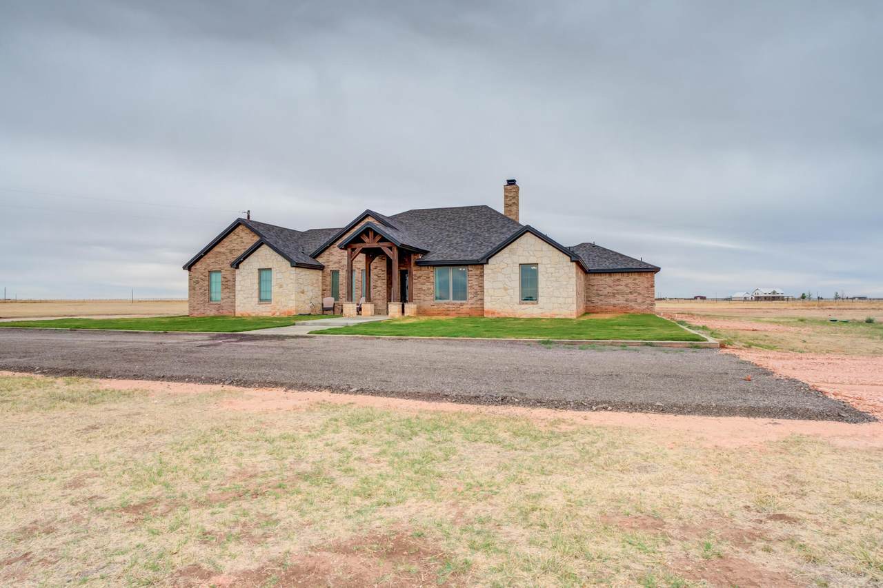 https://bt-photos.global.ssl.fastly.net/lubbock/1280_boomver_1_20260401194902138291000000-2.jpg