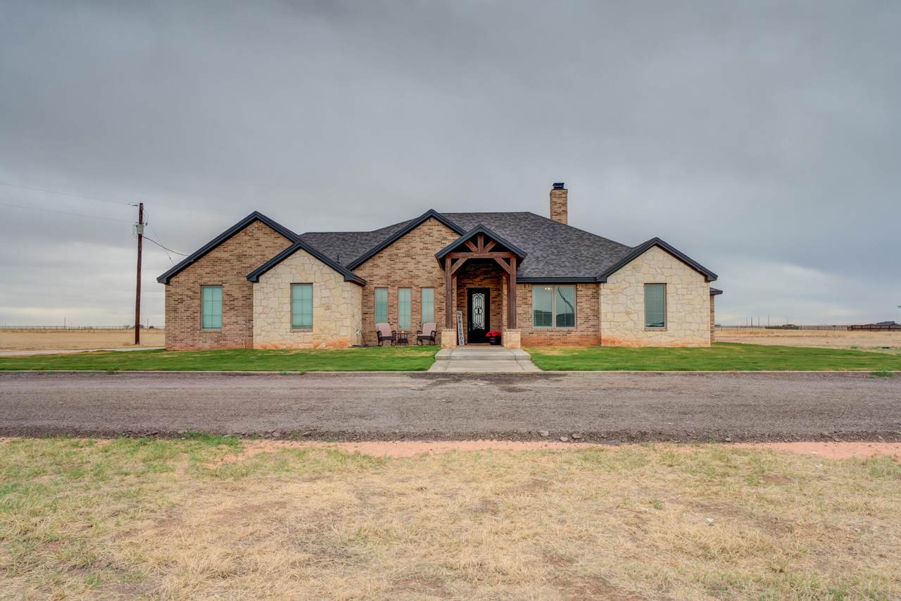 https://bt-photos.global.ssl.fastly.net/lubbock/1280_boomver_1_20260401194902138291000000-2.jpg