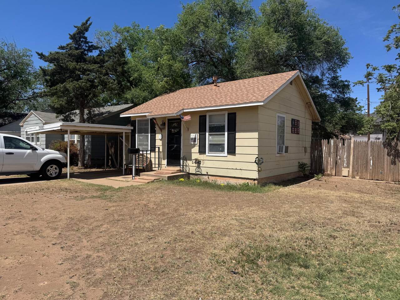 2402 25th Street - Photo 1