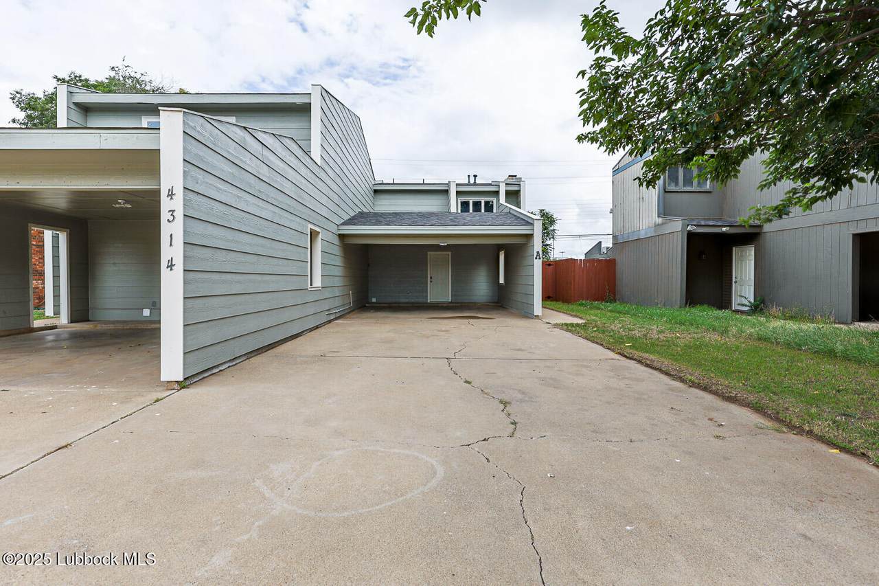 4314 52nd Street - Photo 1