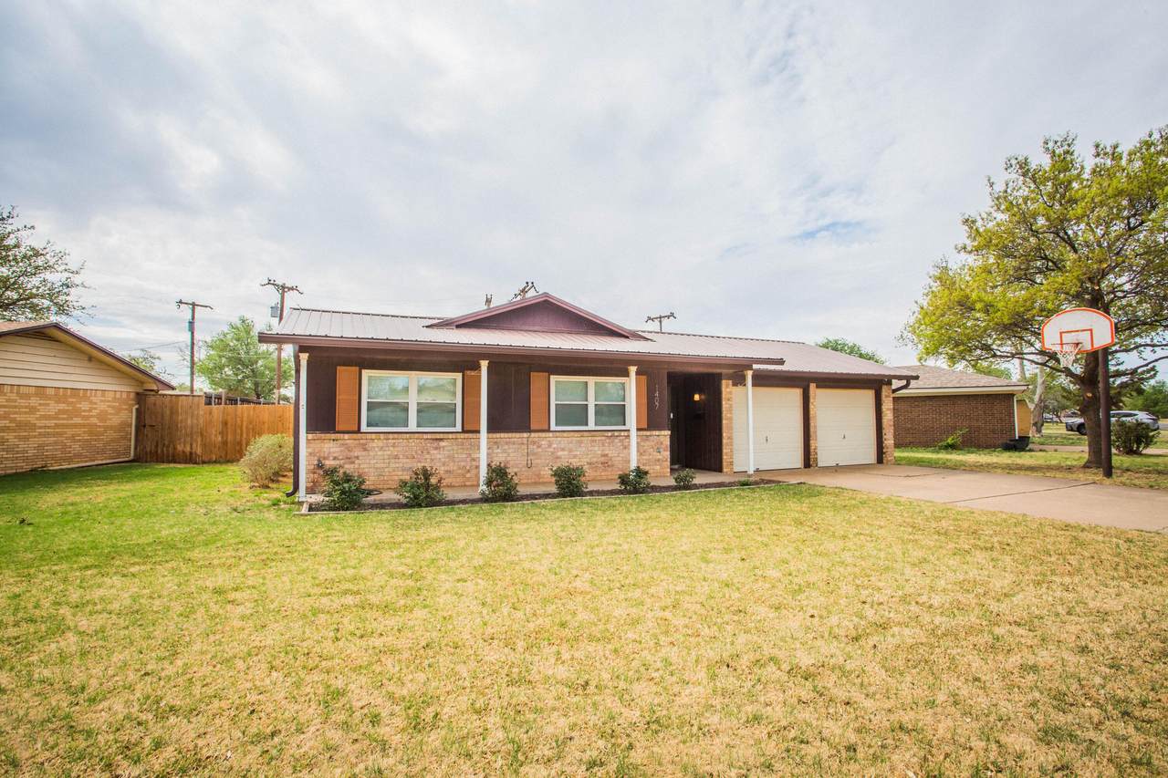 1407 Elkhart Avenue - Photo 1