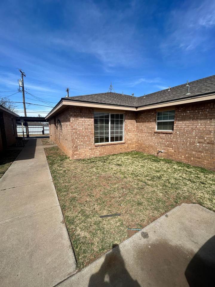 1116 82nd Street - Photo 1