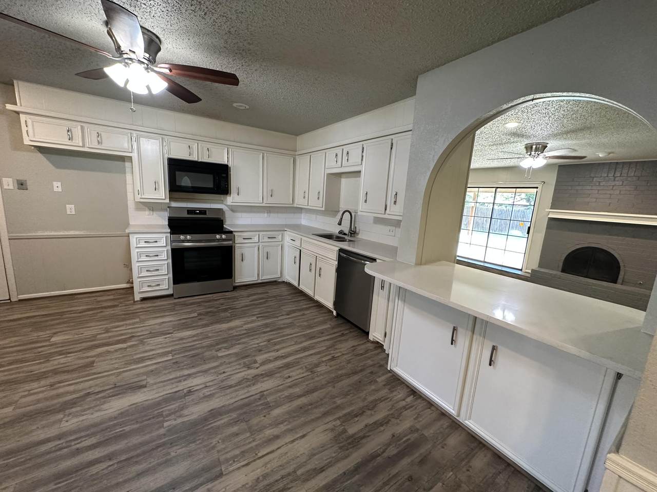https://bt-photos.global.ssl.fastly.net/lubbock/1280_boomver_1_20260407181648057436000000-2.jpg