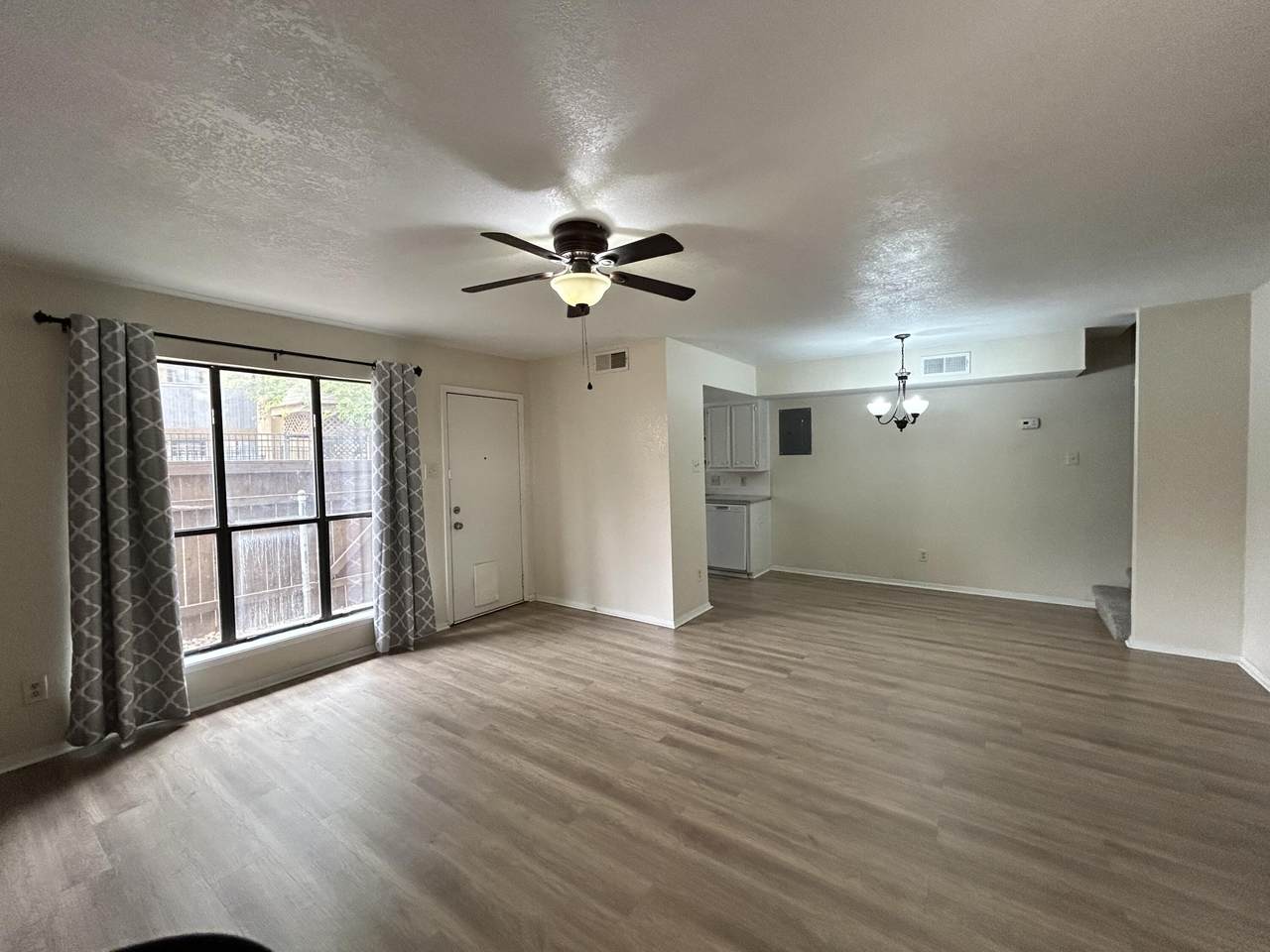 https://bt-photos.global.ssl.fastly.net/lubbock/1280_boomver_1_20260407202300113370000000-2.jpg