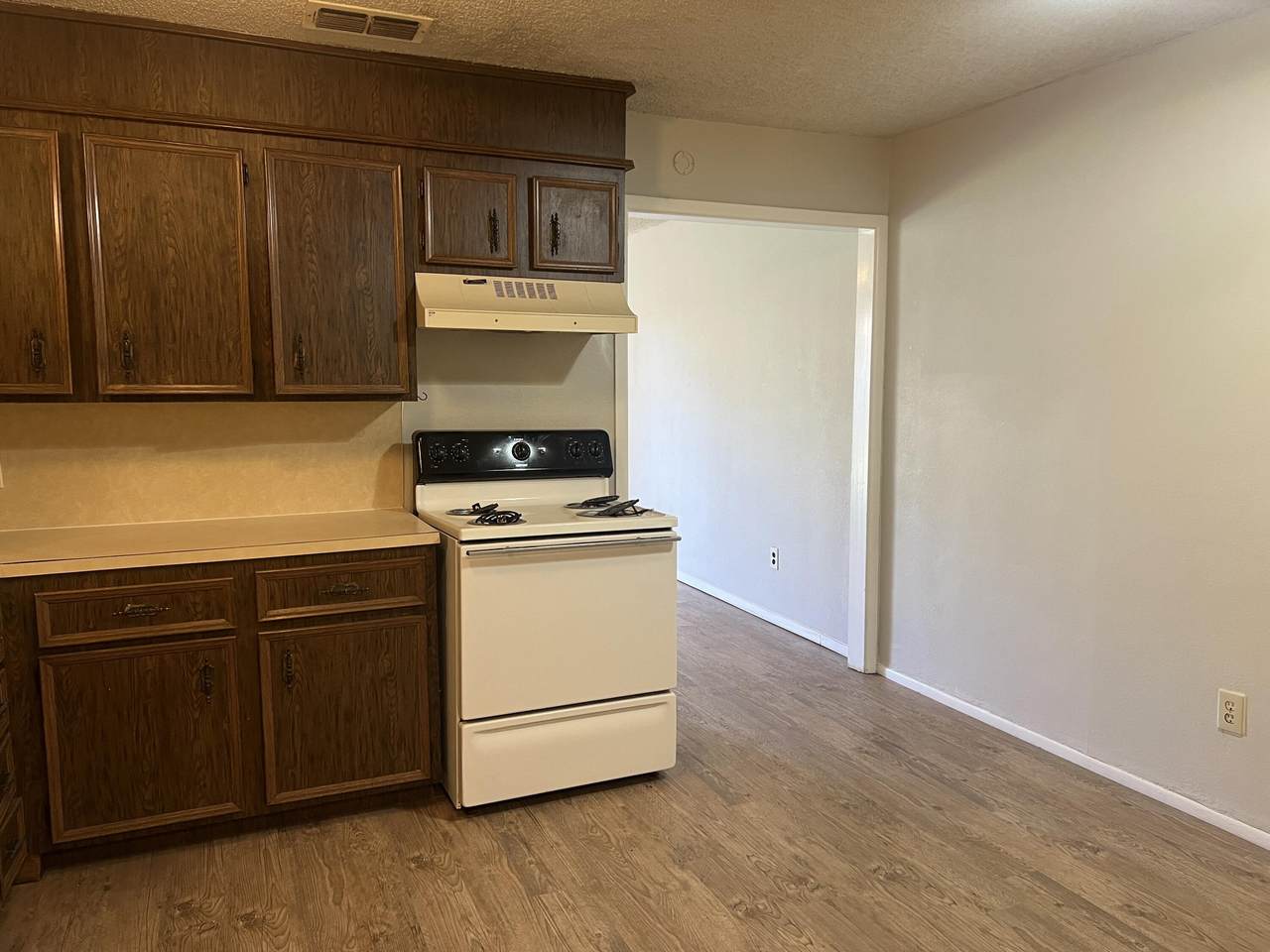 https://bt-photos.global.ssl.fastly.net/lubbock/1280_boomver_1_20260407212543214076000000-2.jpg
