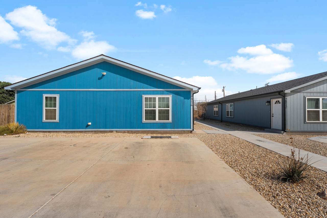 2914 Duke Street - Photo 1