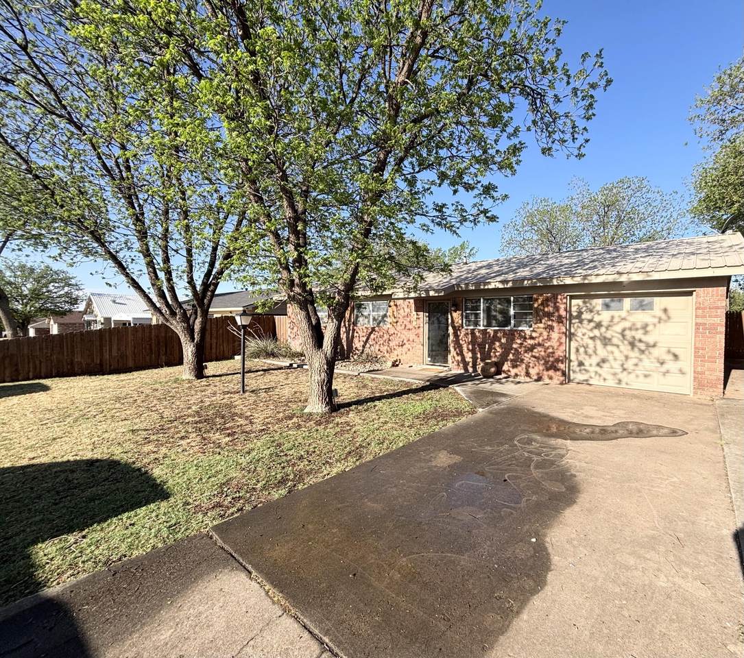 https://bt-photos.global.ssl.fastly.net/lubbock/1280_boomver_1_20260413150156315622000000-2.jpg