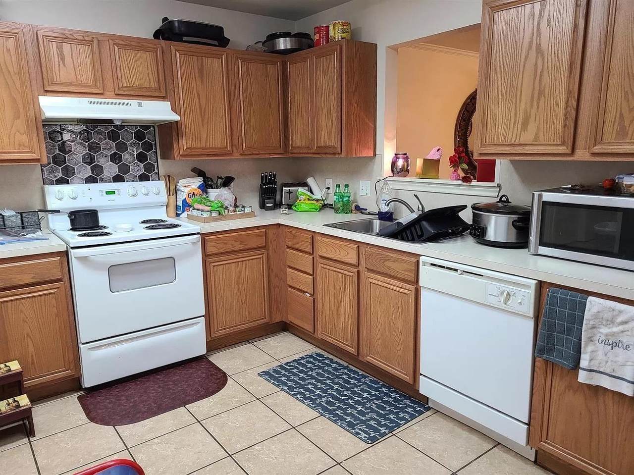https://bt-photos.global.ssl.fastly.net/lubbock/orig_boomver_1_20260415200936513686000000-2.jpg