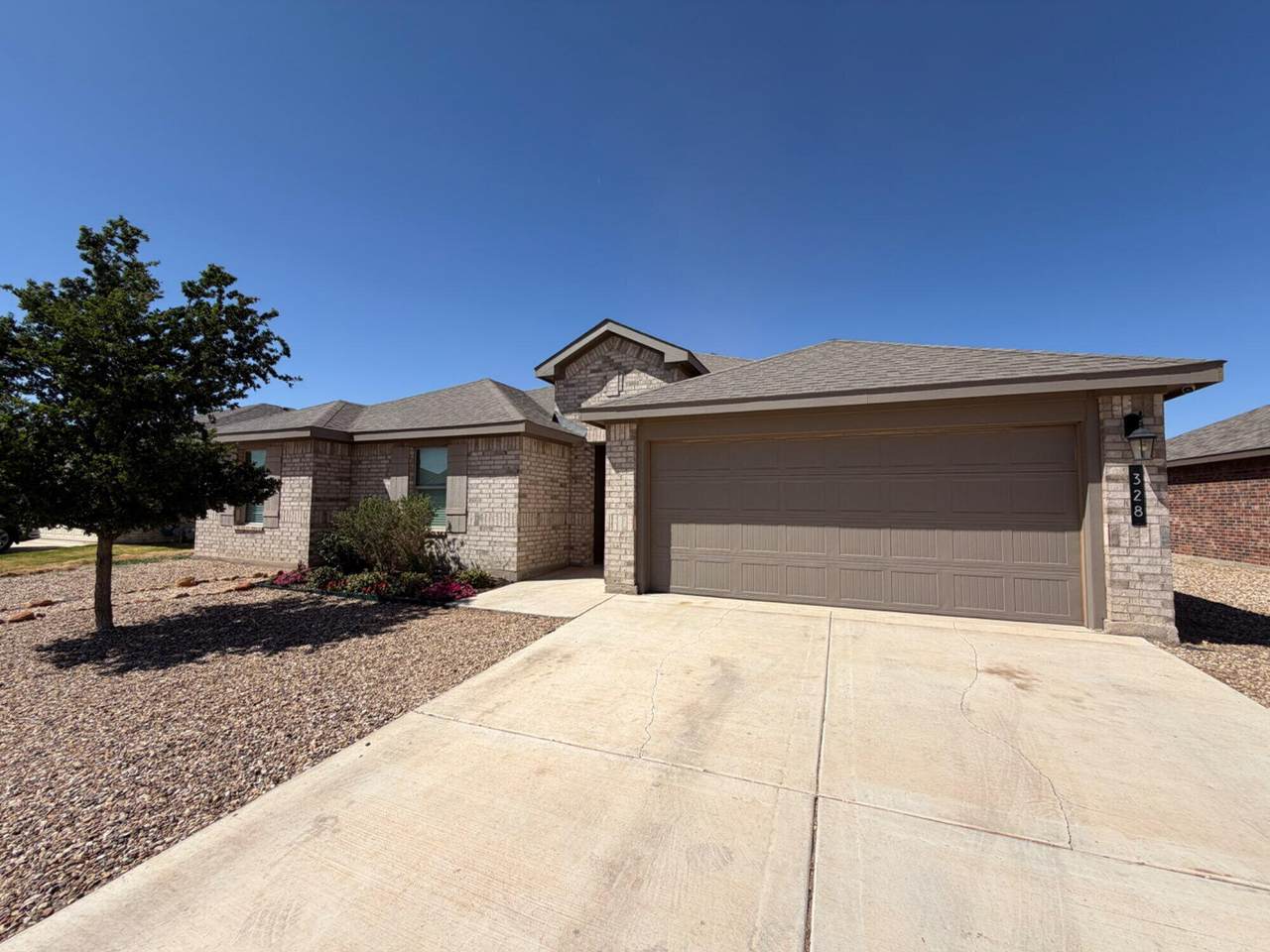 https://bt-photos.global.ssl.fastly.net/lubbock/1280_boomver_1_20260415212005173029000000-2.jpg