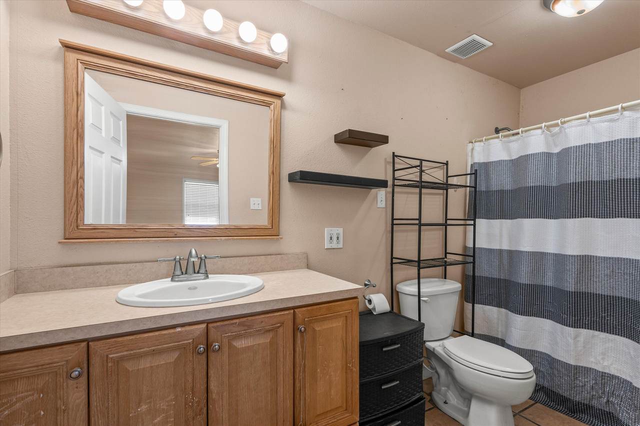 709 4th Street - Photo 1