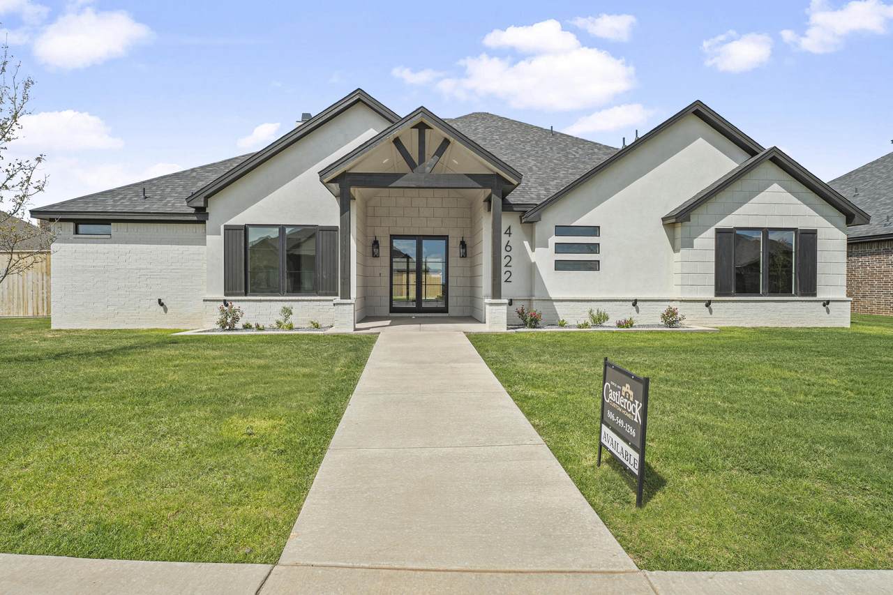 4622 140th Street - Photo 1