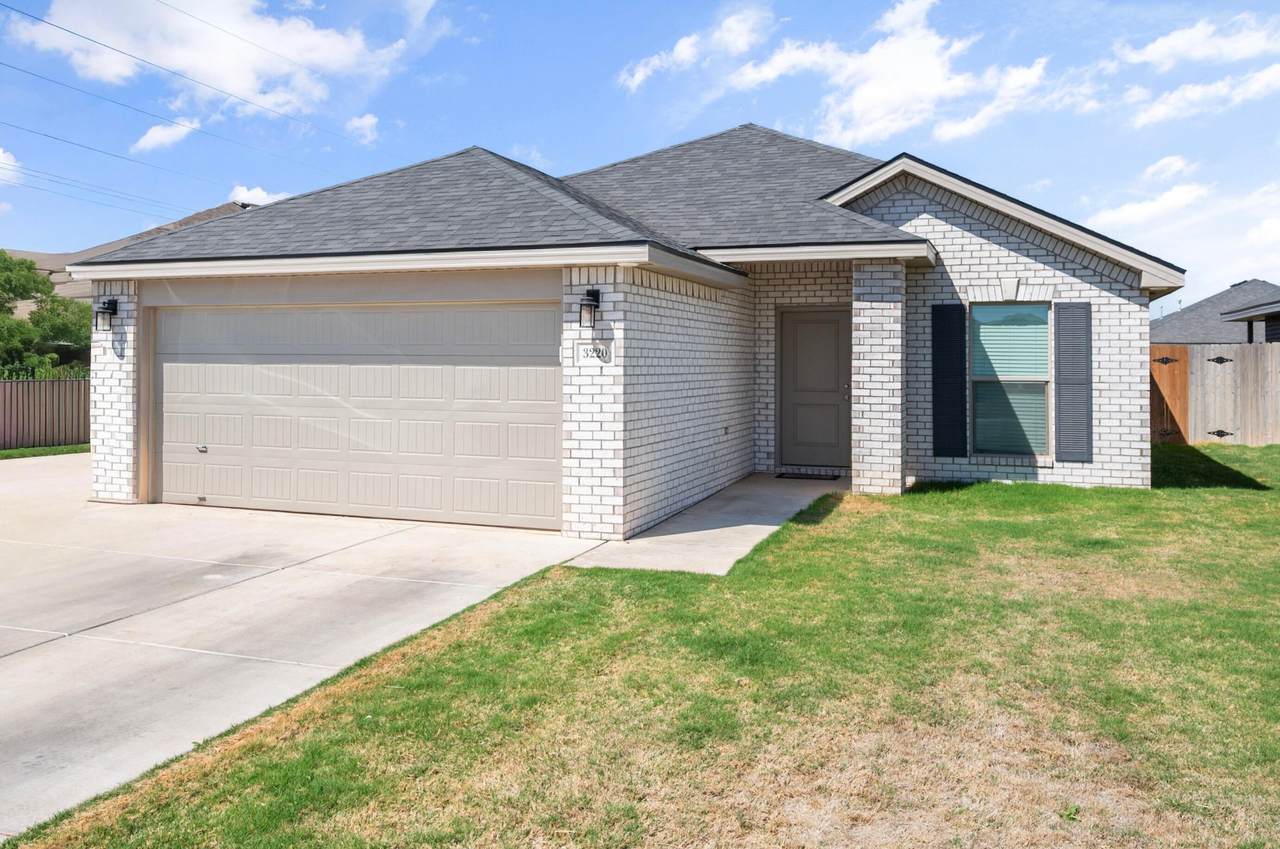 3220 Waverly Avenue - Photo 1