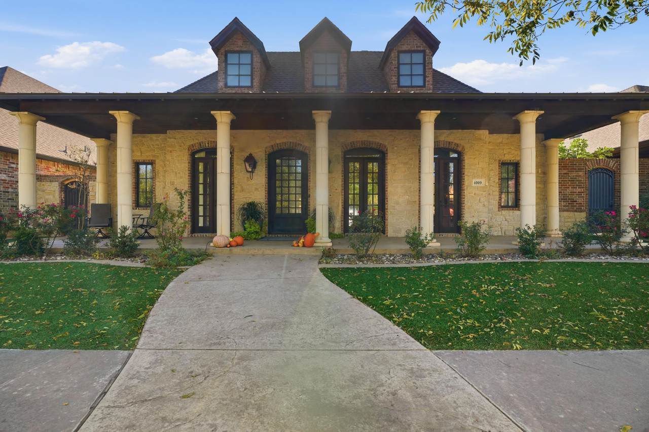 4009 112th Street - Photo 1