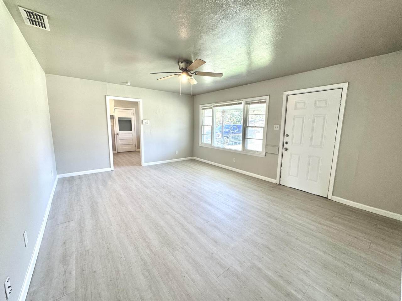 https://bt-photos.global.ssl.fastly.net/lubbock/1280_boomver_1_20260417170252819059000000-2.jpg