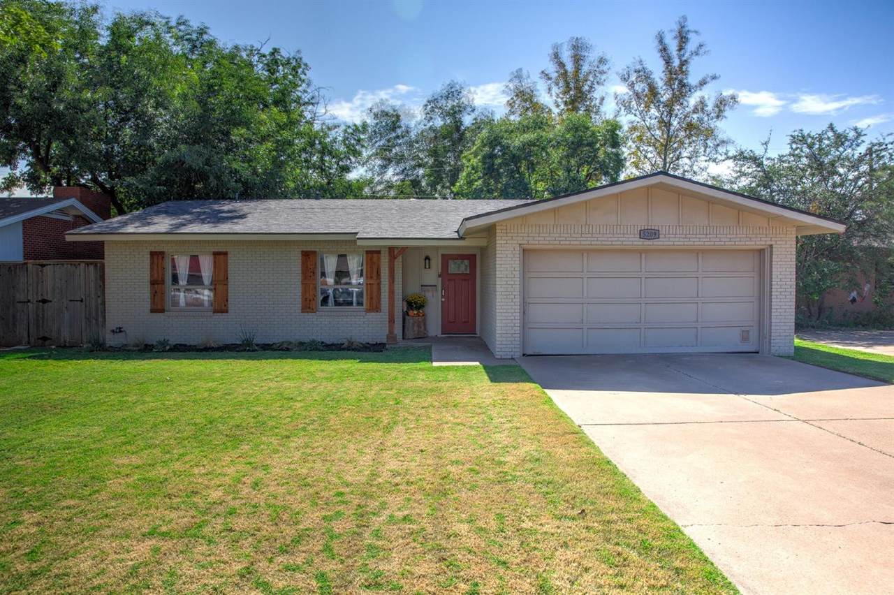 5209 16th Street - Photo 1
