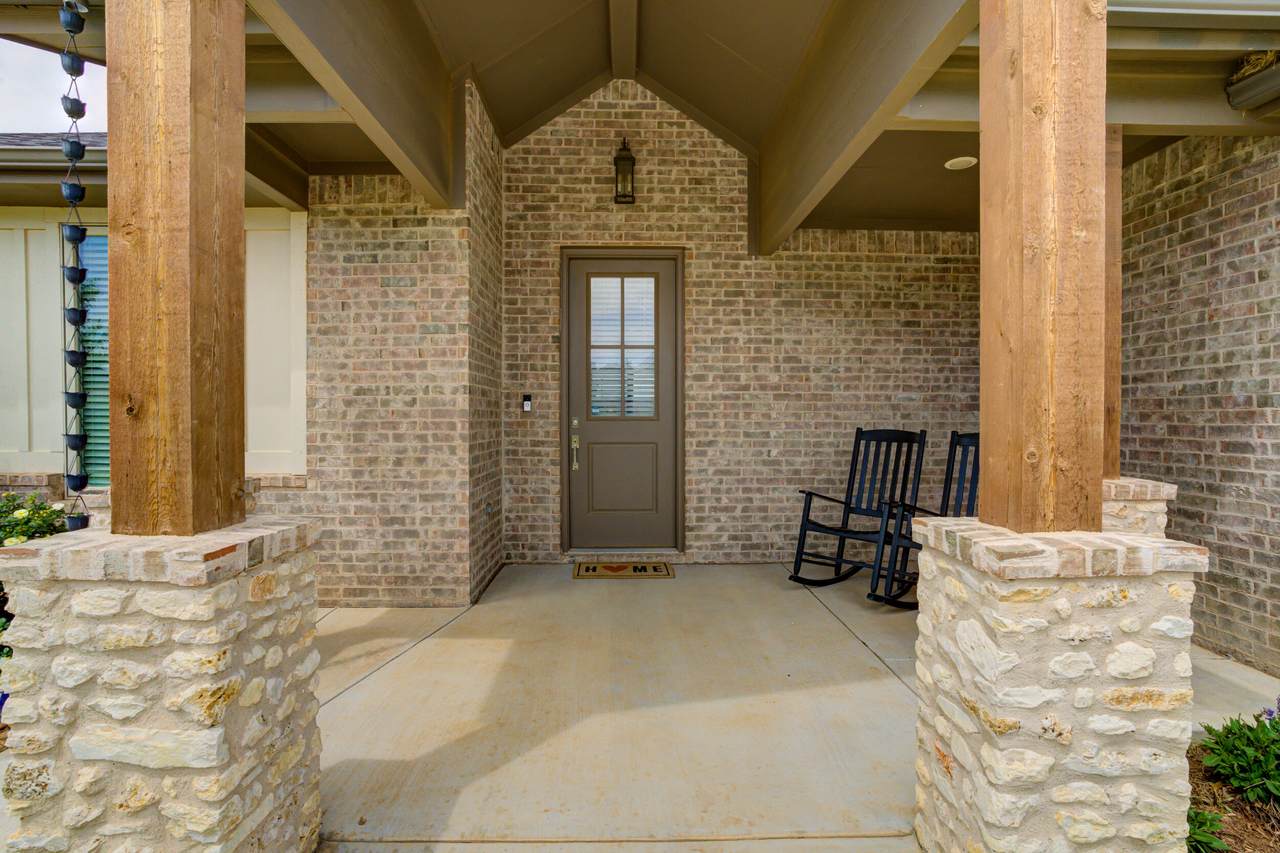 https://bt-photos.global.ssl.fastly.net/lubbock/1280_boomver_1_20260423142811777367000000-2.jpg