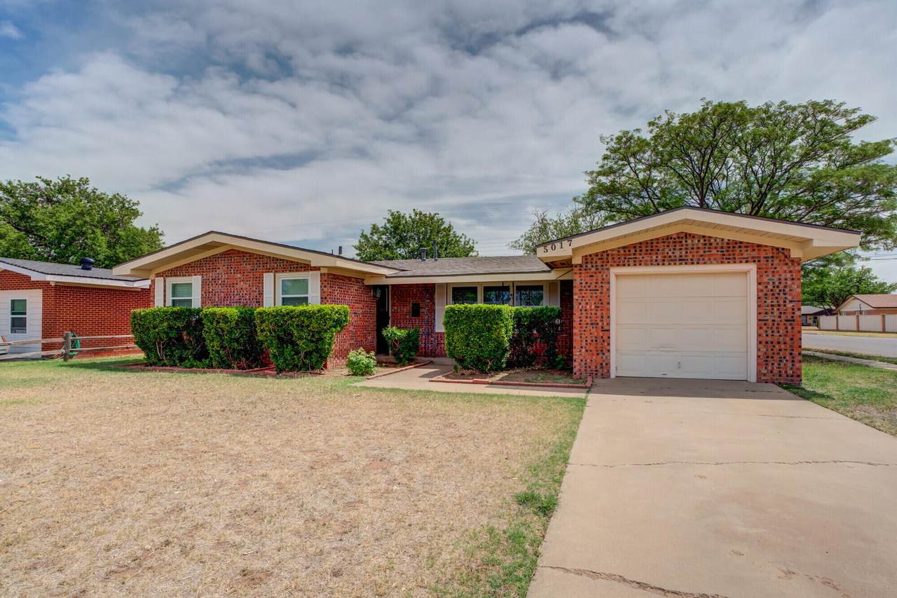5017 46th Street - Photo 1