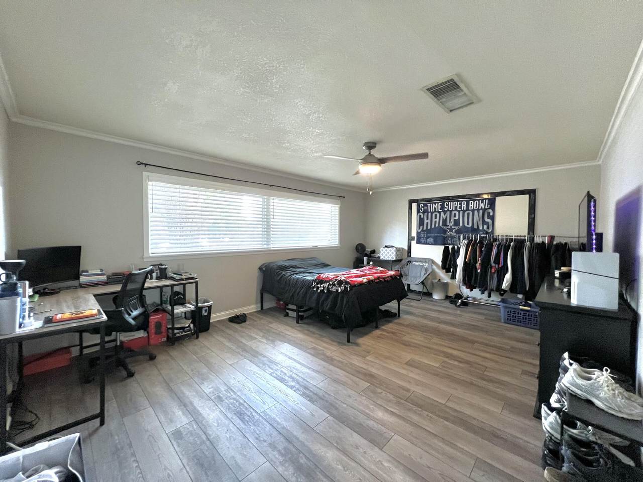 https://bt-photos.global.ssl.fastly.net/lubbock/1280_boomver_1_20260430214943922386000000-2.jpg