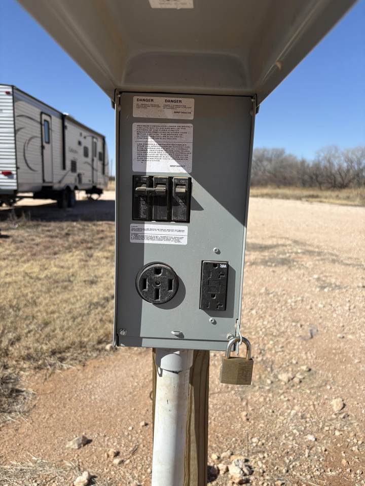 https://bt-photos.global.ssl.fastly.net/lubbock/1280_boomver_1_20260501194930531288000000-2.jpg