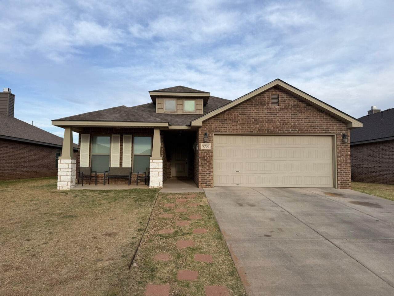 9706 Ross Avenue - Photo 1