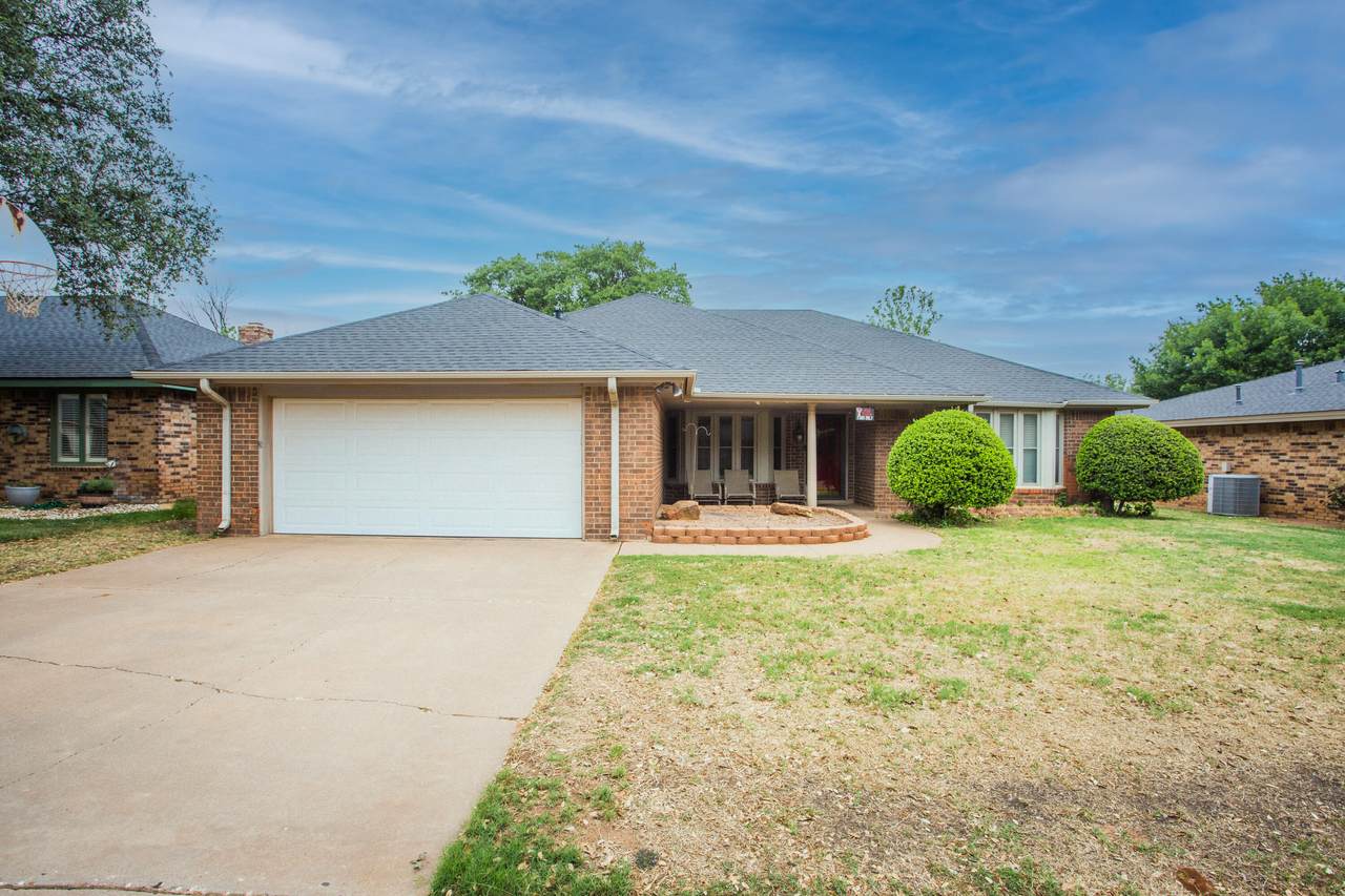 5224 89th Street - Photo 1