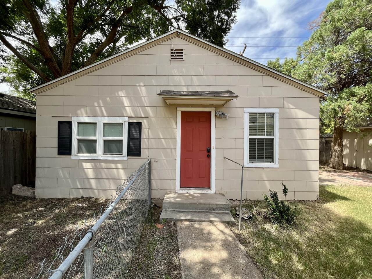 3006 30th Street - Photo 1