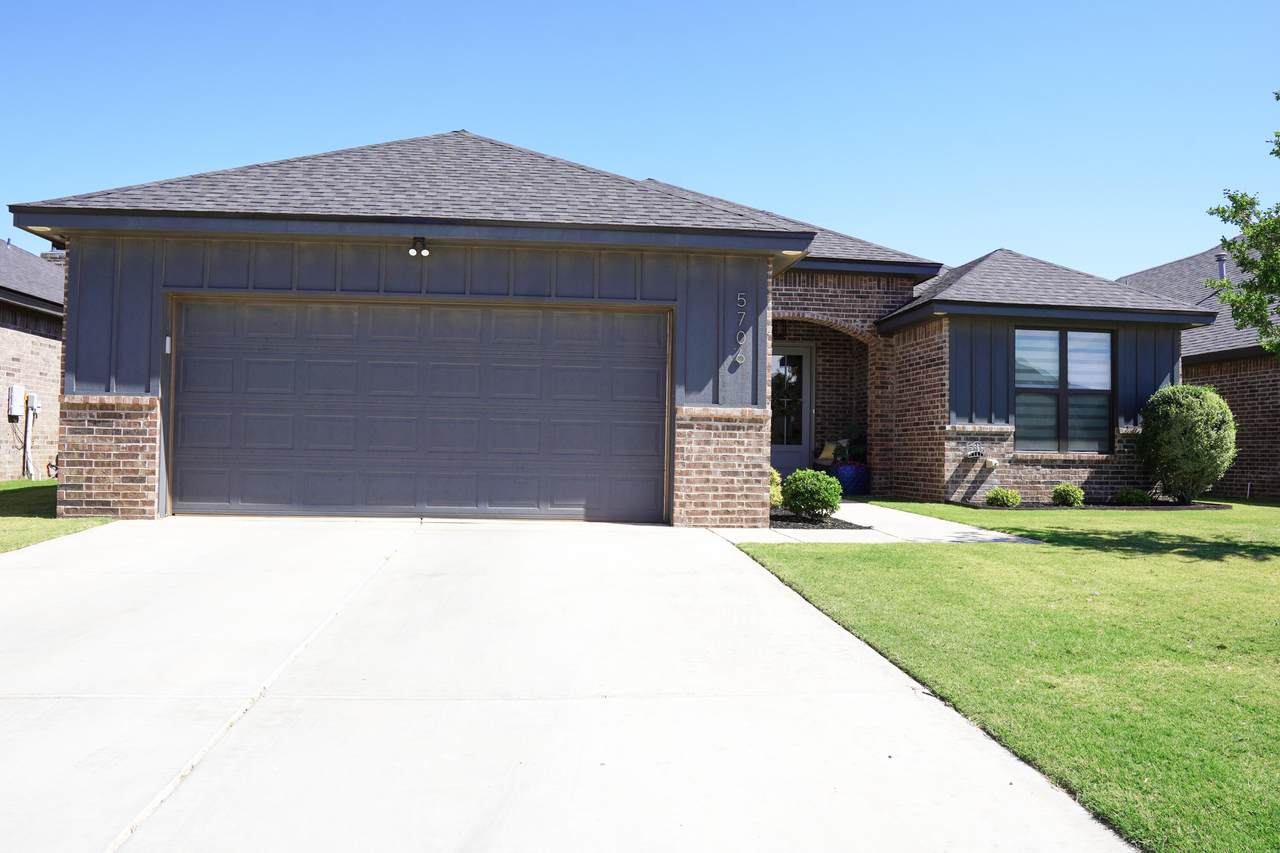 5706 117th Street - Photo 1