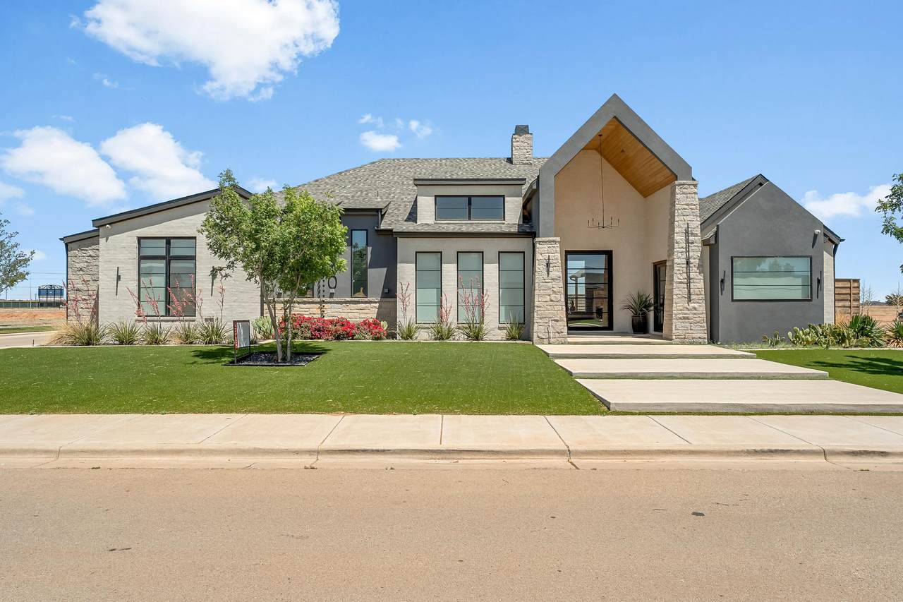3940 148th Street - Photo 1