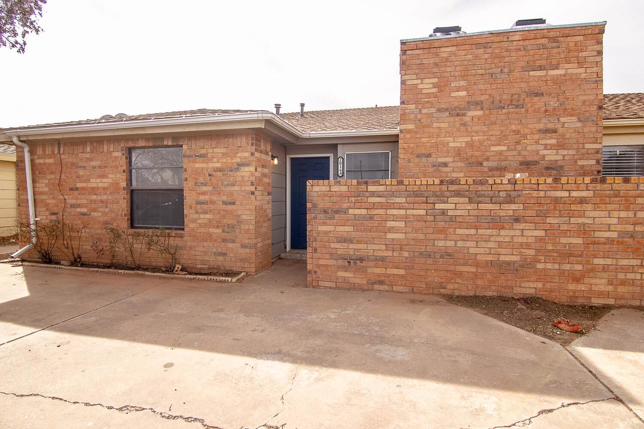 201 Troy Avenue - Photo 1