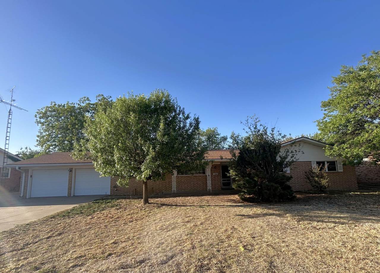 2704 16th Street - Photo 1