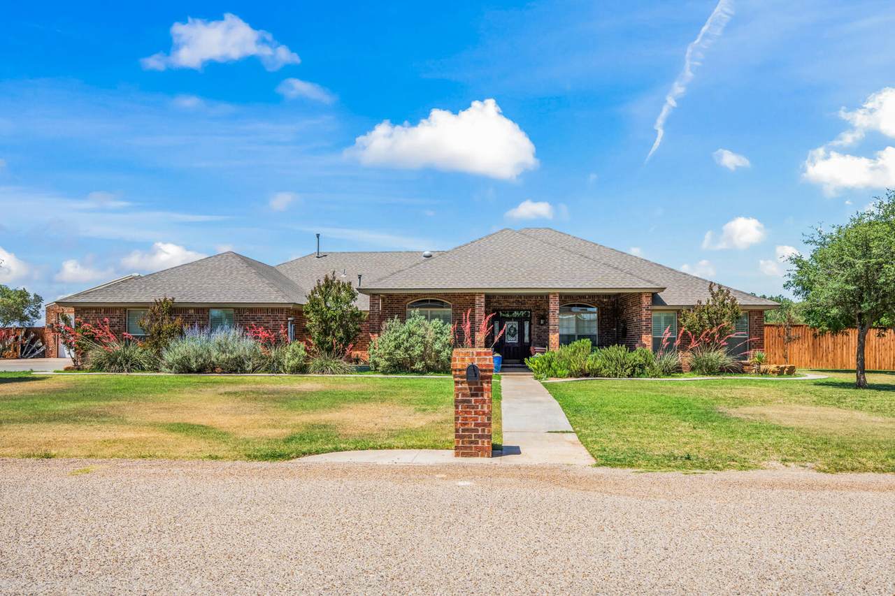 5112 County Road 7545 - Photo 1
