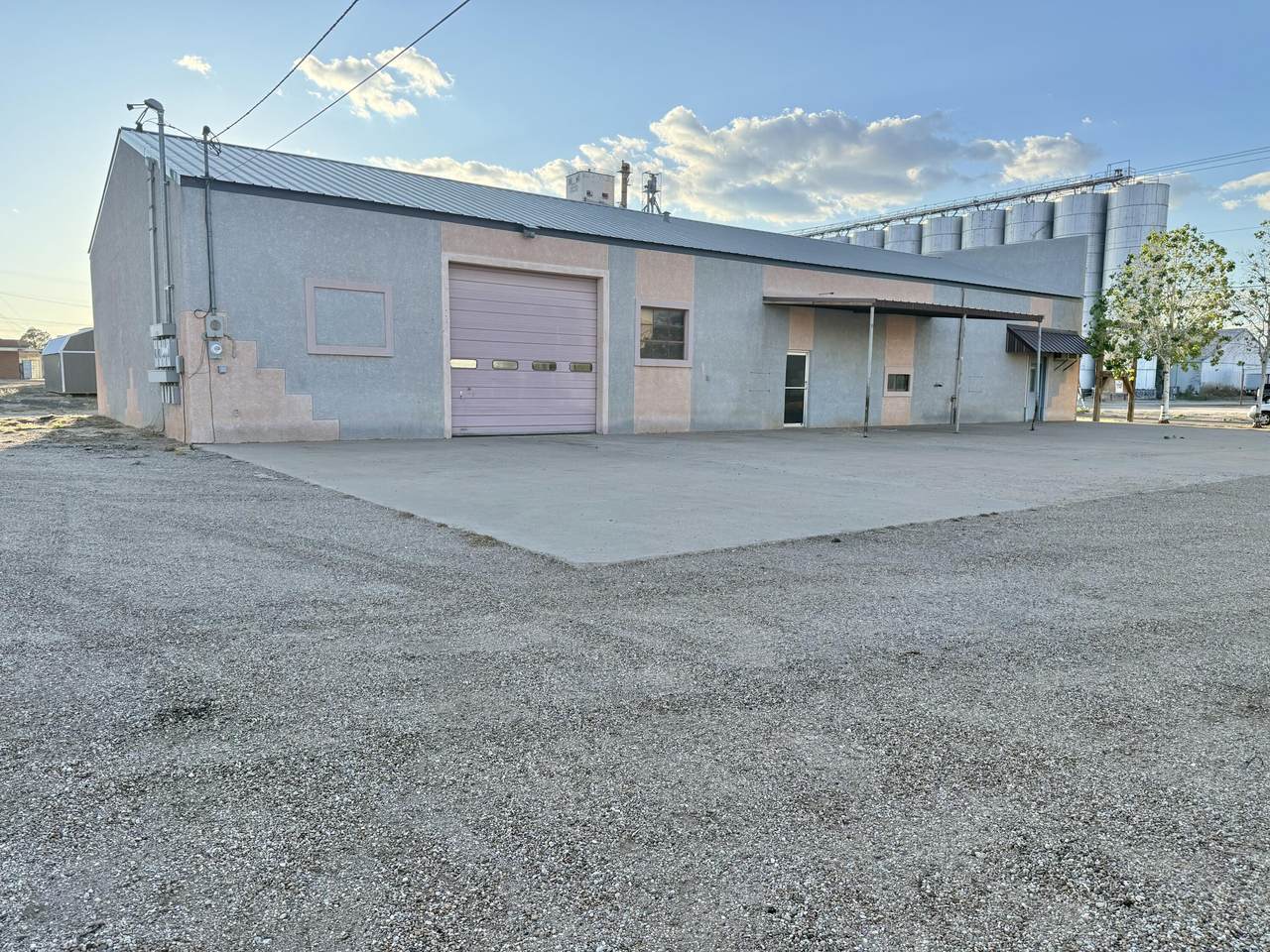 601 Avenue A - Photo 1