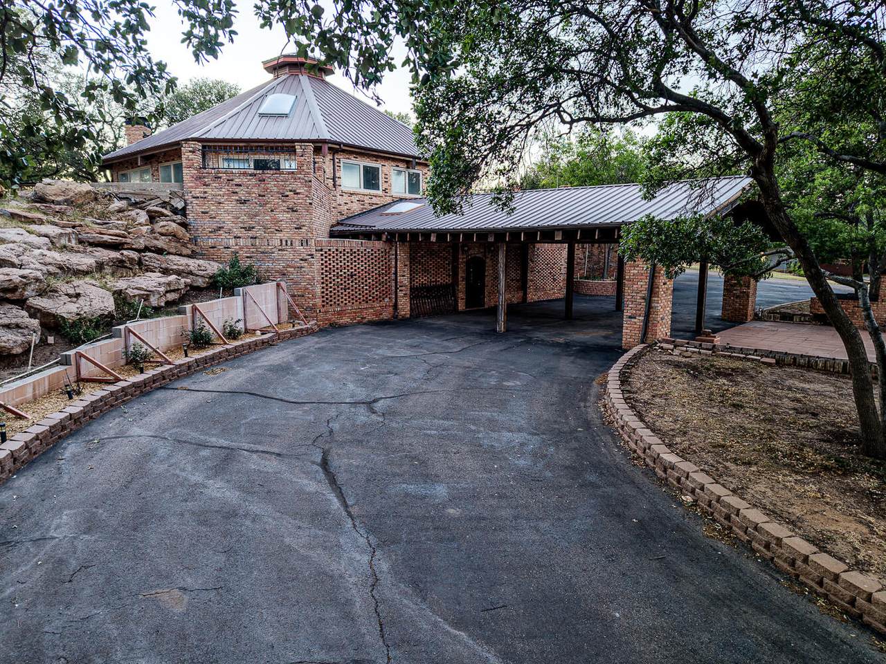 https://bt-photos.global.ssl.fastly.net/lubbock/1280_boomver_1_20260514170532474574000000-2.jpg