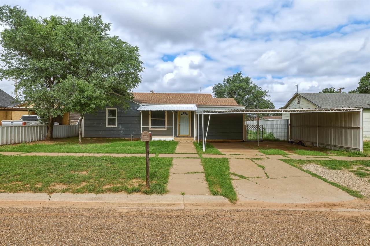 205 Emerald Street - Photo 1