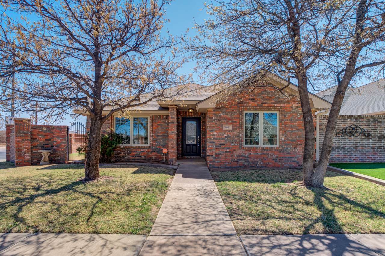 5801 110th Street - Photo 1
