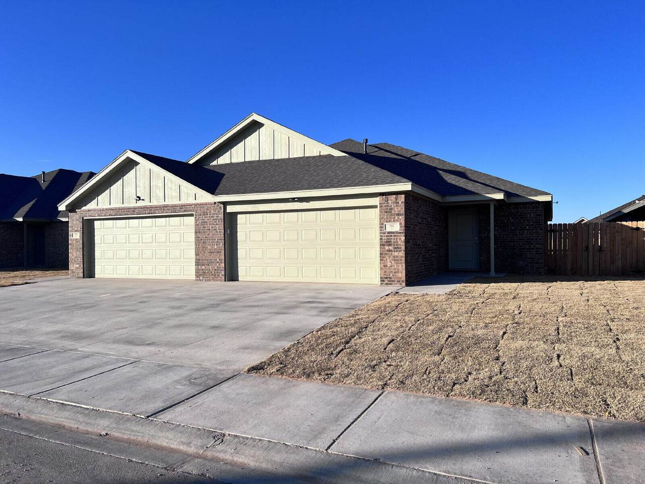 5506 122nd Street - Photo 1