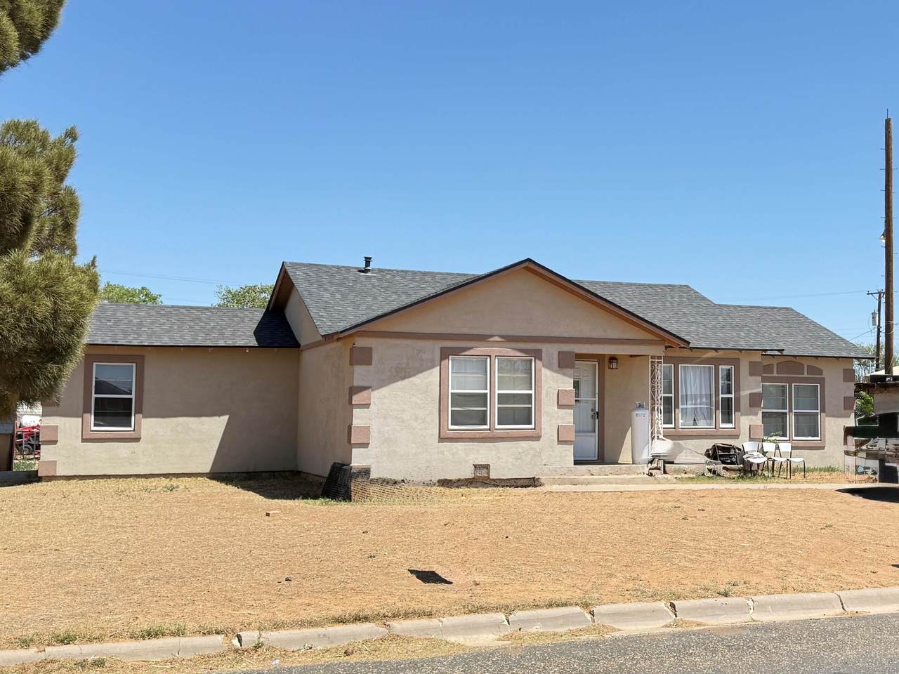 1845 8th Street - Photo 1