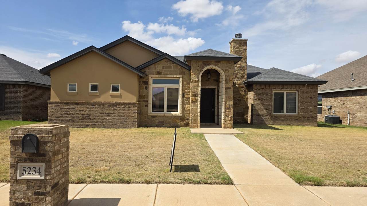 5234 Kemper Street - Photo 1