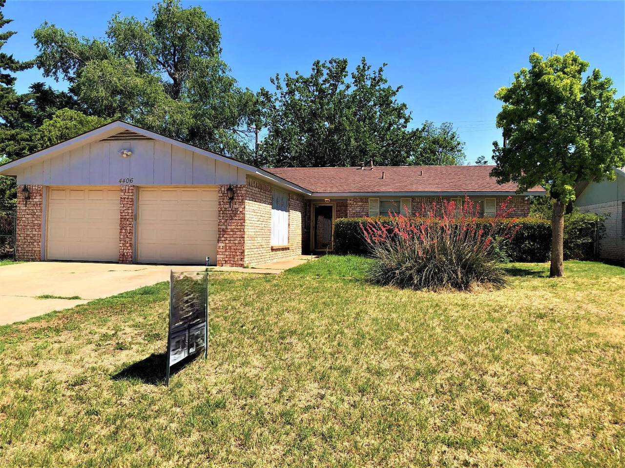 4406 54th Street - Photo 1