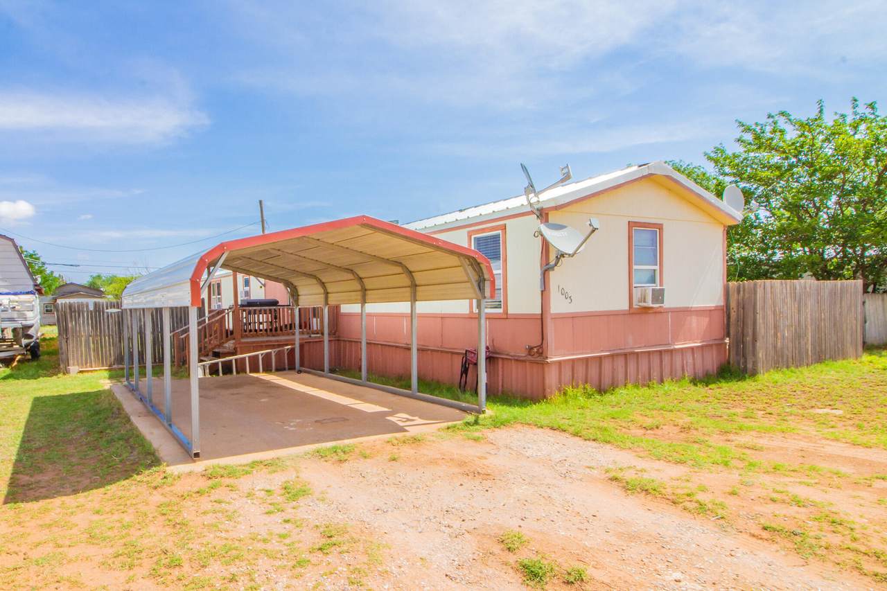 1003 Warren Street - Photo 1