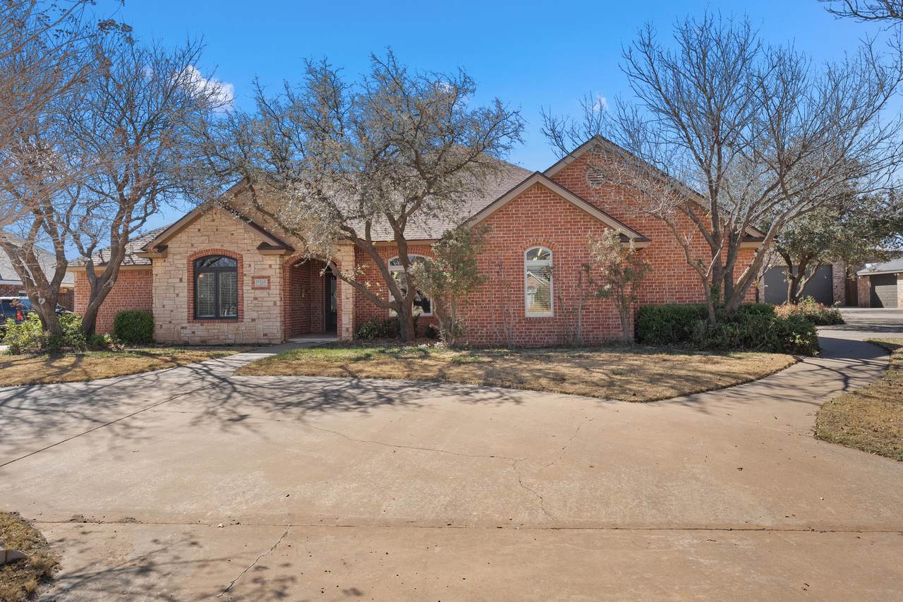 https://bt-photos.global.ssl.fastly.net/lubbock/1280_boomver_1_20260601184754908819000000-2.jpg